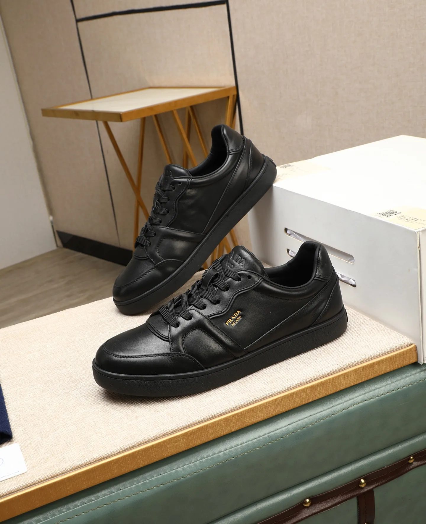 Men's shoes 💰580 🌹🌹[PRADA—Prada] 2025 latest model 🙈original replica! 👟👟👟Available here. The workmanship is top-notch. The upper is made from Italy. 🇮🇹Imported first-layer cowhide. ❗️Breathable genuine leather lining @Suitable for travel. The original version has an enlarged engraved sole, making it suitable for all kinds of travels, showing low-key luxury. Let quality speak for itself. Color: Size: 38-45